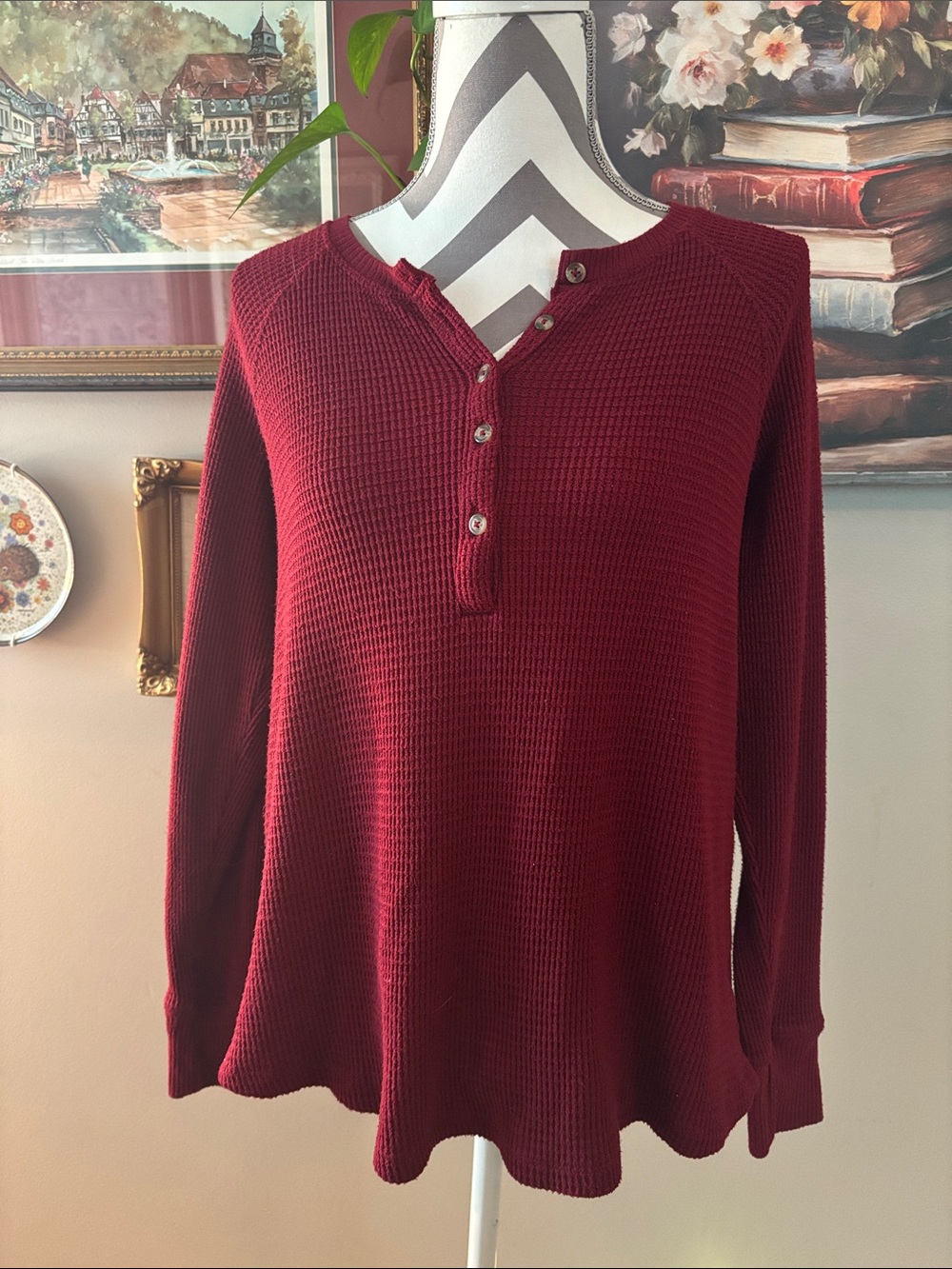 American Eagle Waffle Knit Henley in Burgundy